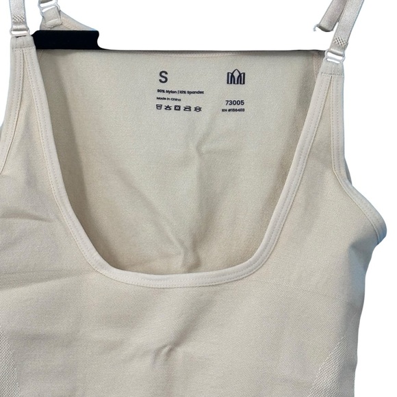 Empetua  Open Bust Boyshort Cream Bodysuit - Picture 4 of 8